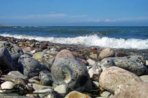 Brandung am Wiecker Strand